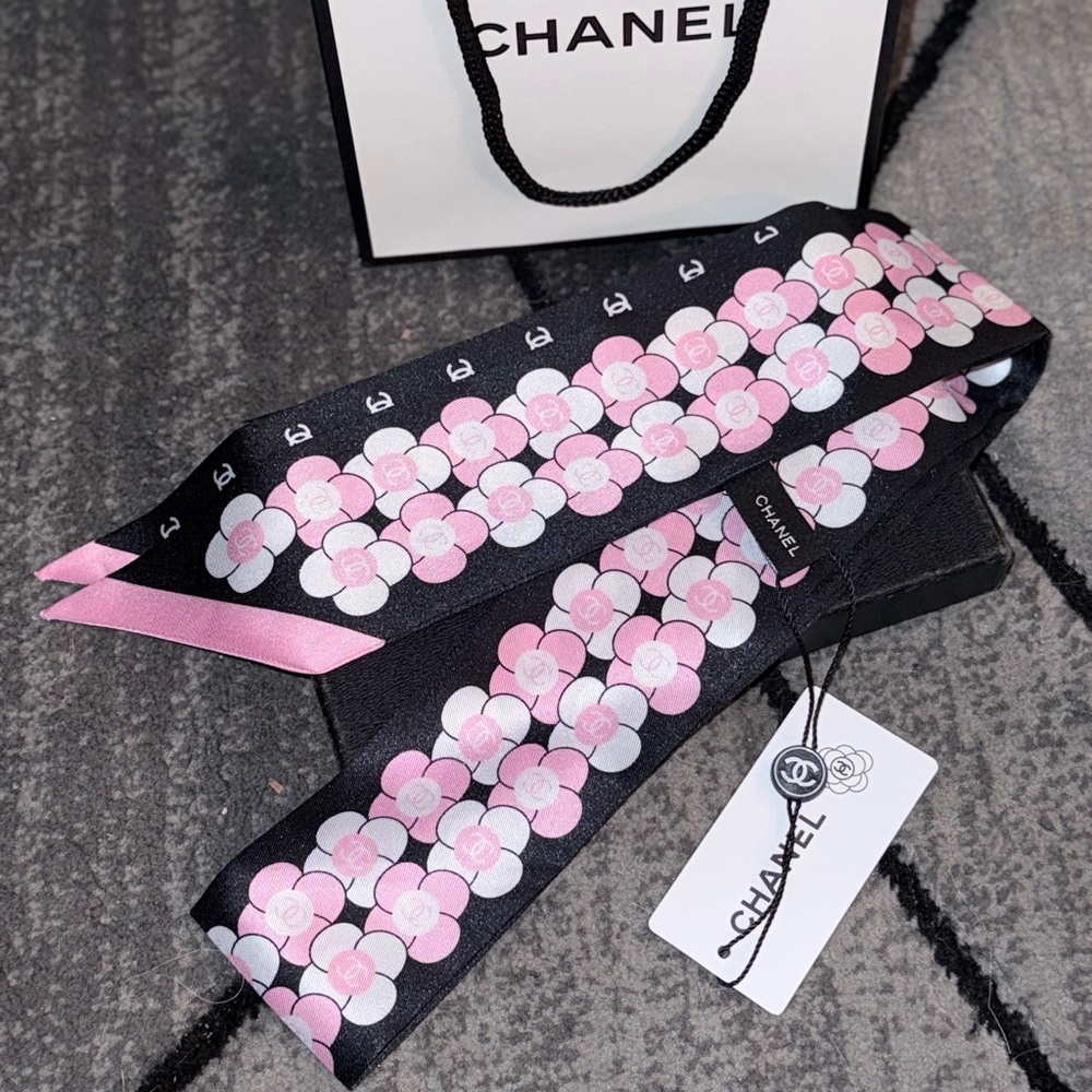 Pink and Black Floral Scarf Twilly